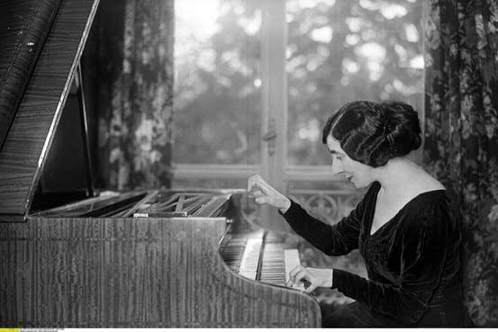 Zenélő köntös - Aki újjáélesztette a csembalót: Wanda Landowska